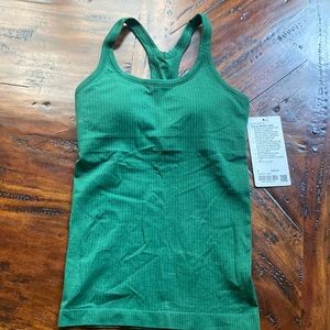 NWT Lululemon Ebb to Street Tank sz 4